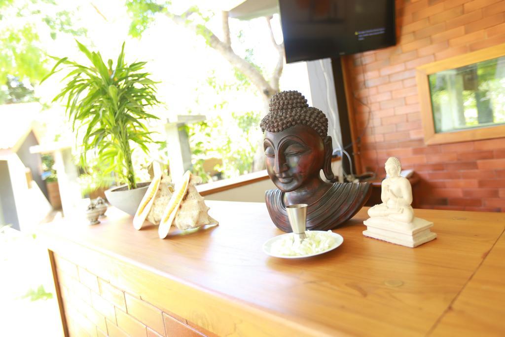 Eco Hotel Black & White - Anuradhapura Mihintale Εξωτερικό φωτογραφία